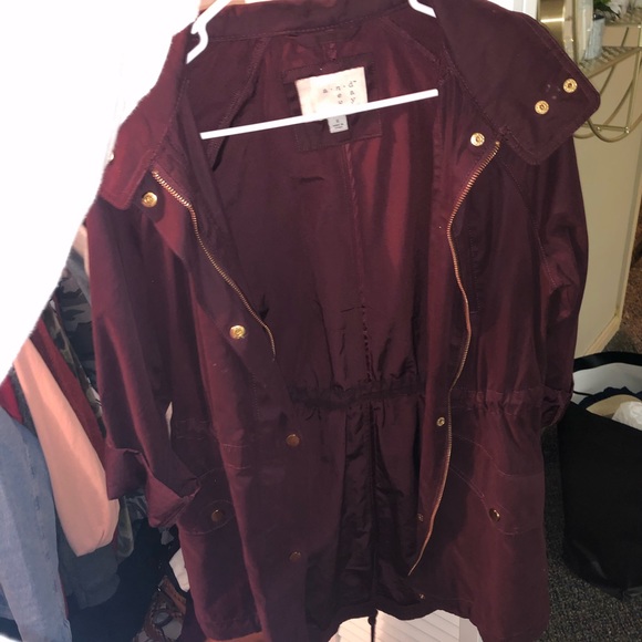 Jacket - Picture 2 of 3